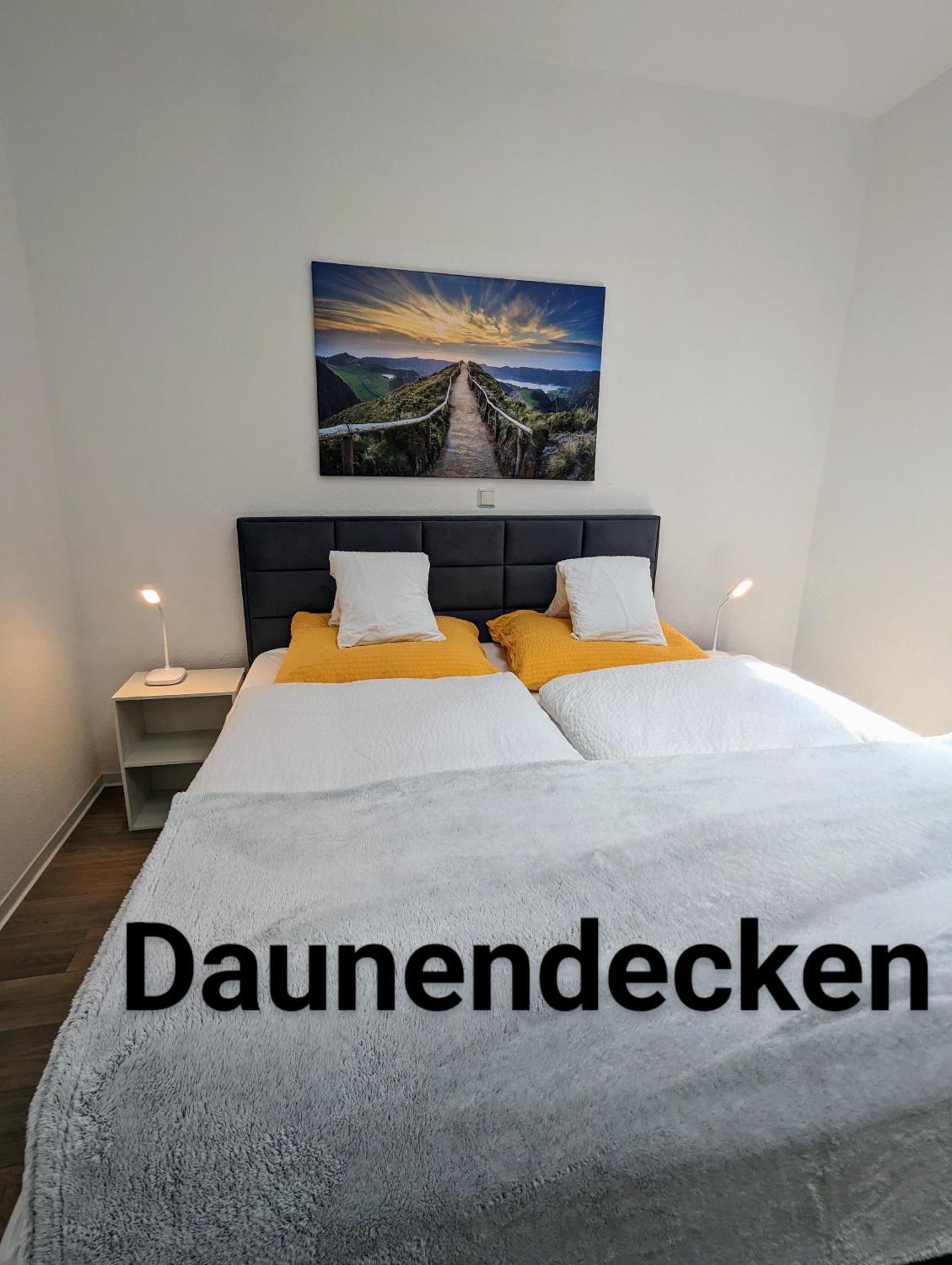 Fewo Urban Gotha-Apartment Ekhof- Am Schlosspark- Parken An Der Der Tuer- Barrierefrei, 900 Meter Zum Bahnhof - Wallbox Zewnętrze zdjęcie
