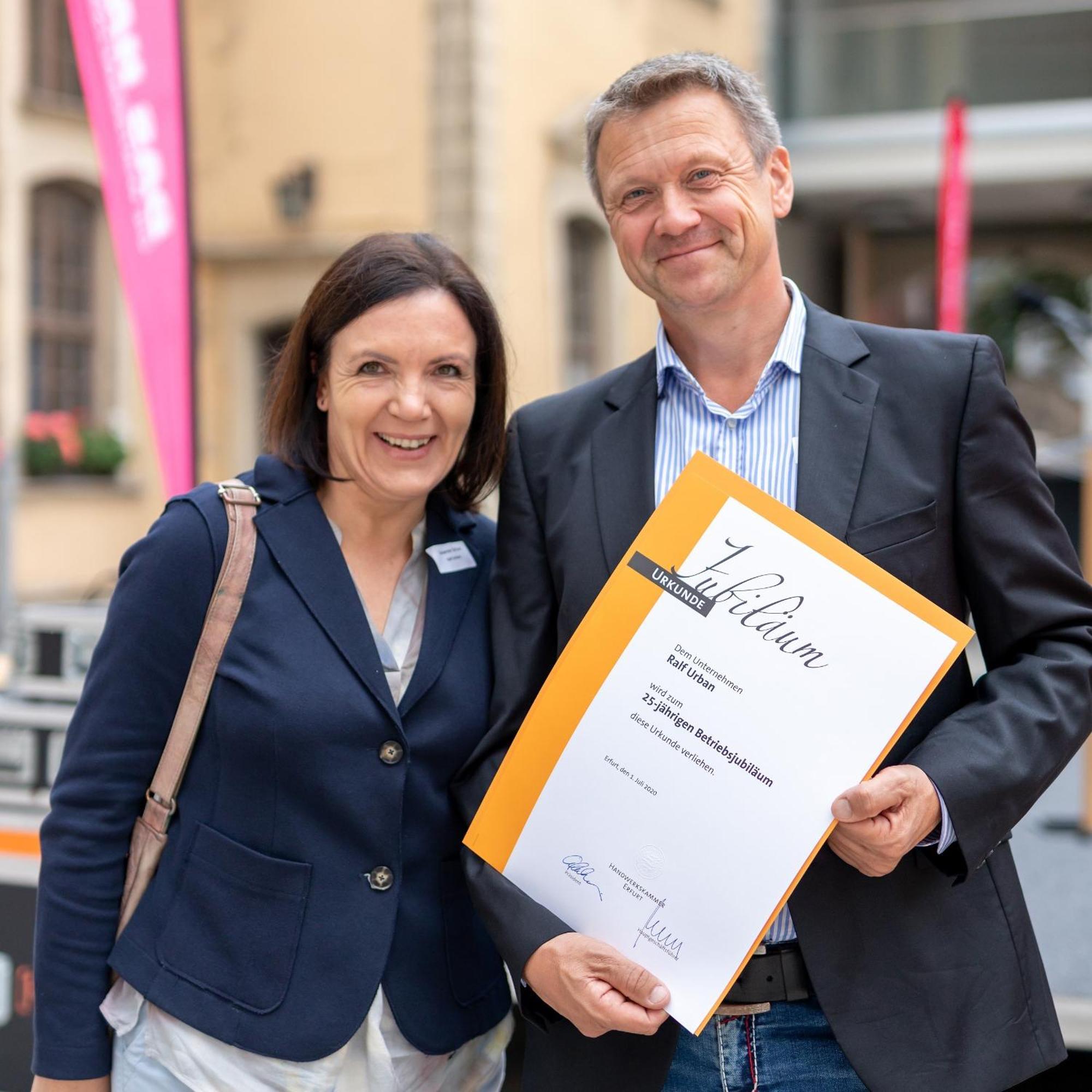 Fewo Urban Gotha-Apartment Ekhof- Am Schlosspark- Parken An Der Der Tuer- Barrierefrei, 900 Meter Zum Bahnhof - Wallbox Zewnętrze zdjęcie